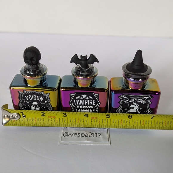 Target Bullseye Playground Halloween Potion Bottle Set Of 4 Glass W/ Stopper - Picture 7 of 7